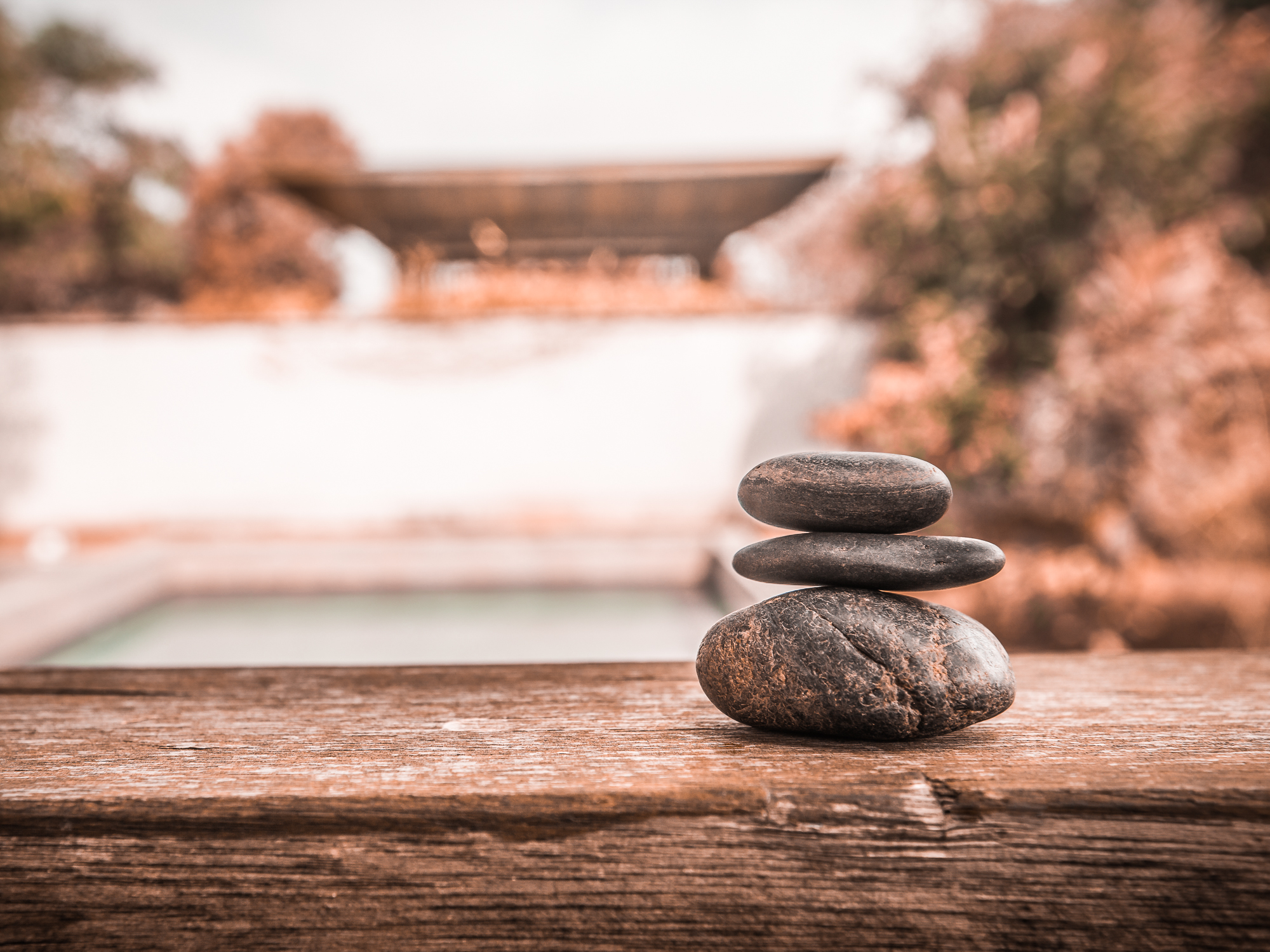pietre-lisce-equilibrio-casa-giappone-meditazione-yoga
